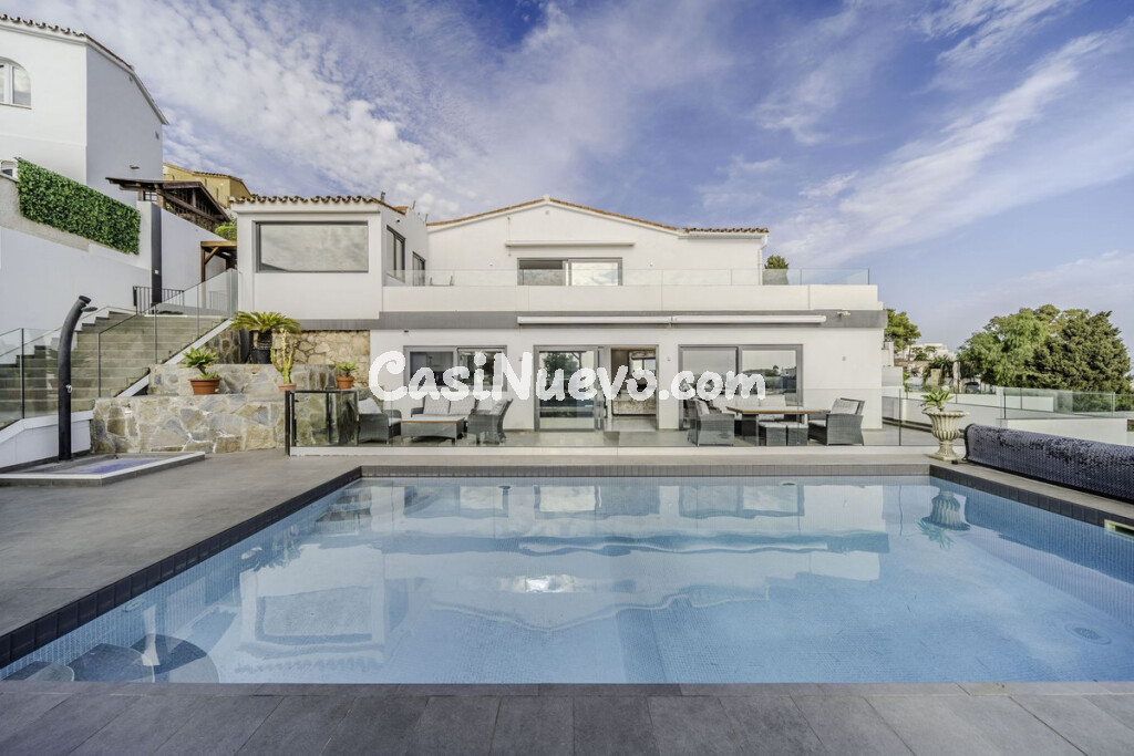 Casa-Chalet en Venta en Benalmadena Málaga