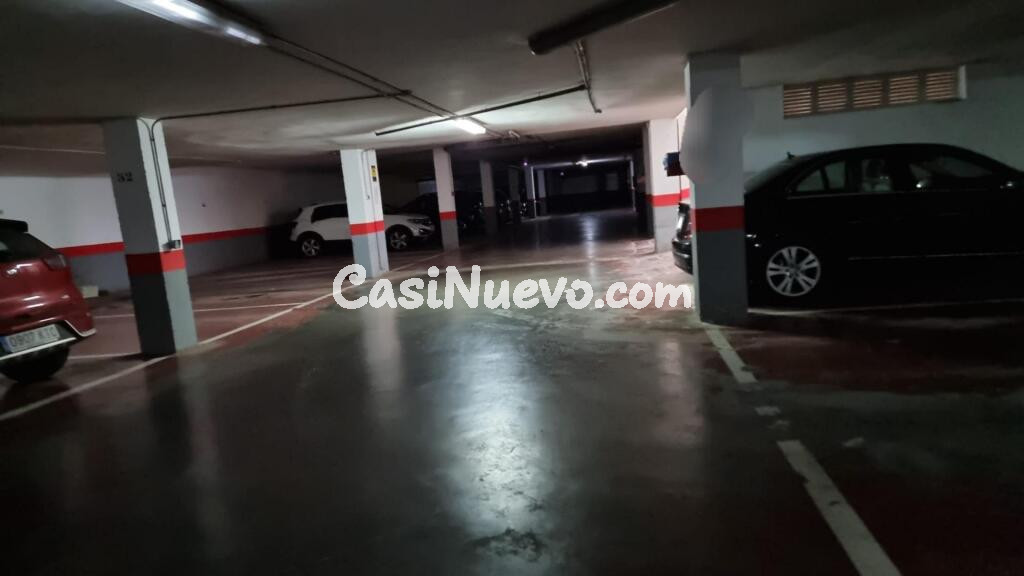 Se alquila plaza de garaje