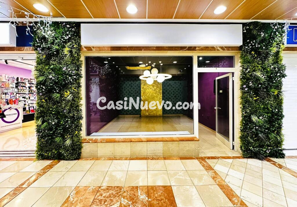 Se alquila local comercial en la Milla de Oro – Playa de las Américas