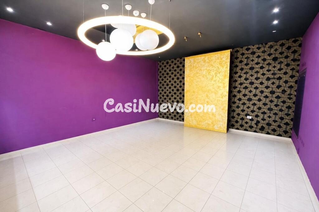 Se alquila local comercial en la Milla de Oro – Playa de las Américas