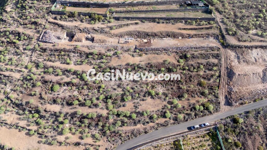 Terreno rústico en Chigora – con vistas al mar.