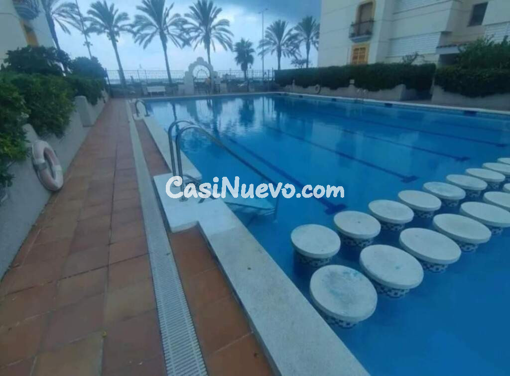 Planta baja en primera línea playa Mas Mel de Calafell.