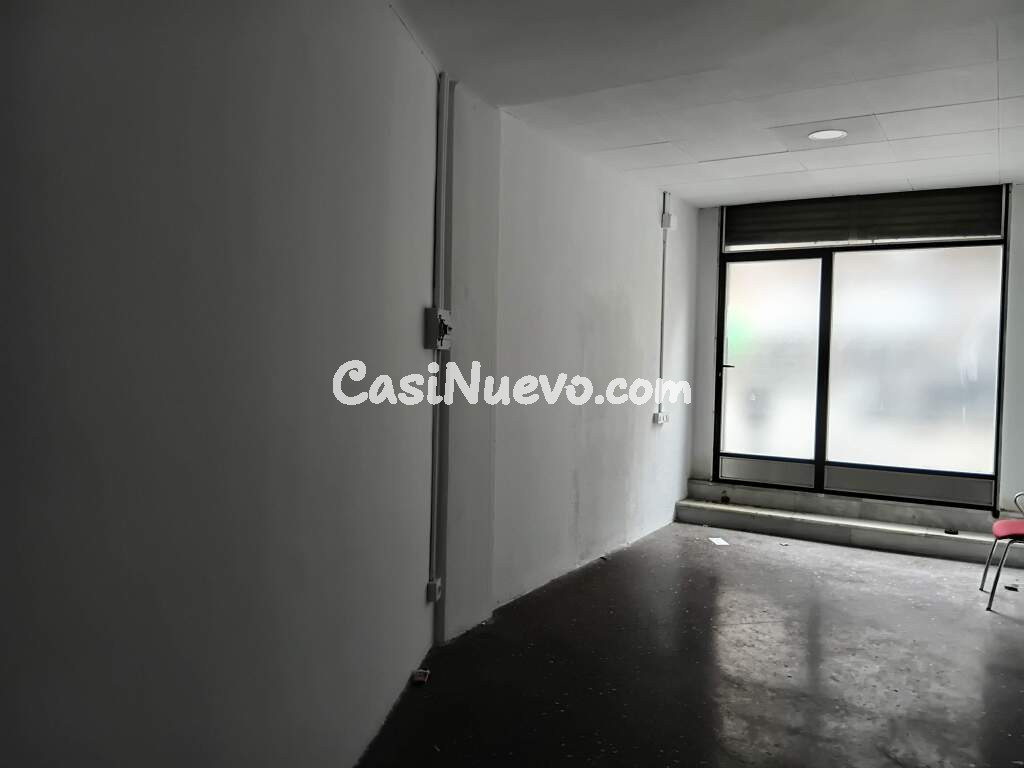 Local en alquiler en zona Sagrada Familia.