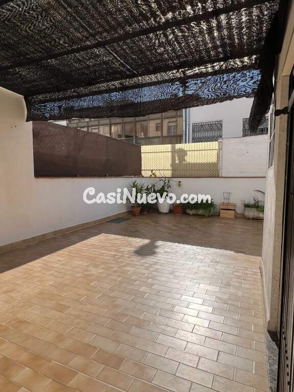 OPORTUNIDAD. Impresionante casa unifamiliar en el centro de Vilanova i la Geltrú