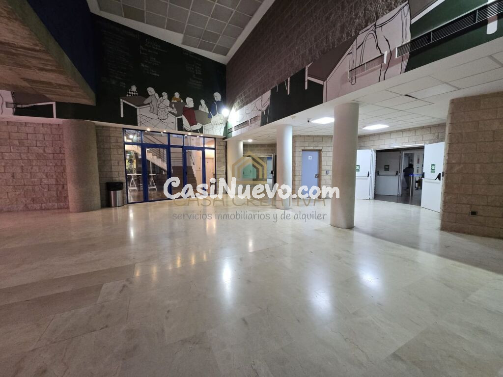 Local comercial en Alquiler en Valencia Valencia
