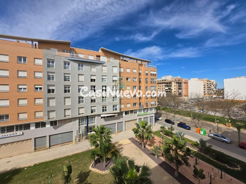 Piso en Venta en Canals Valencia