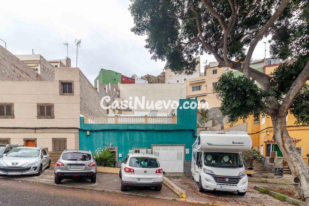 Casa-Chalet en Venta en Palmas De Gran Canaria, Las Las Palmas EL BATAN
