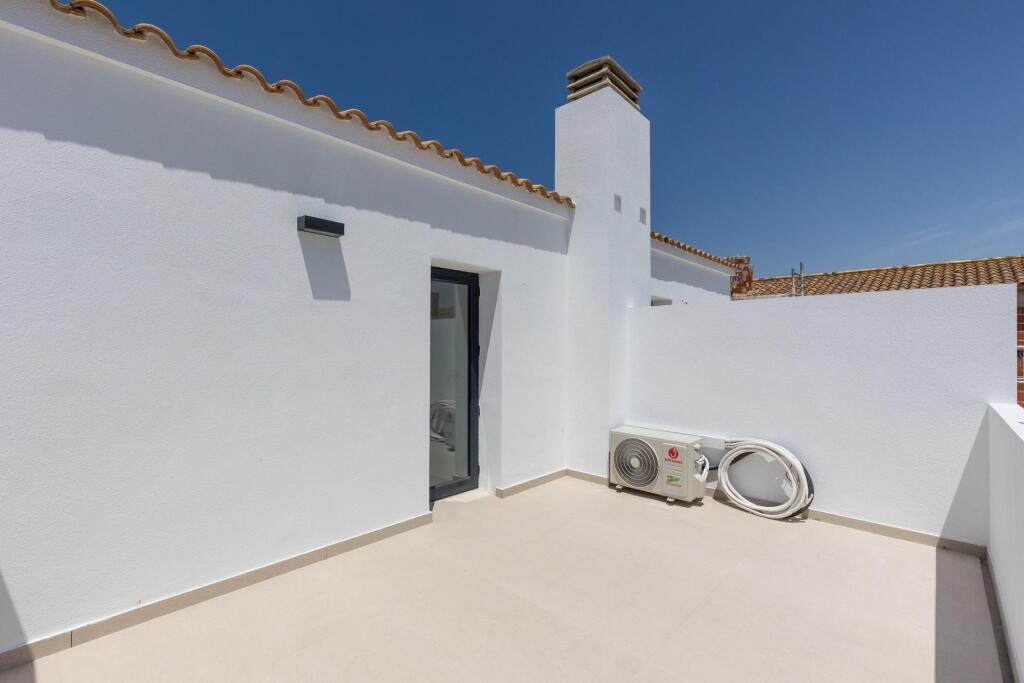 Casas adosadas de obra nueva con solárium y sótano en Rafal, - foto 47