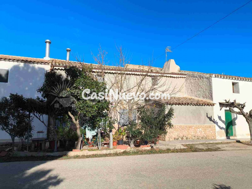 Casa de campo-Masía en Venta en Yecla Murcia