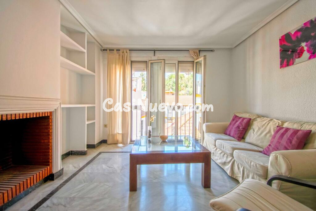 Estupendo piso en San Juan de Aznalfarache, junto Paseo Fluvial, con plaza de garaje!!!