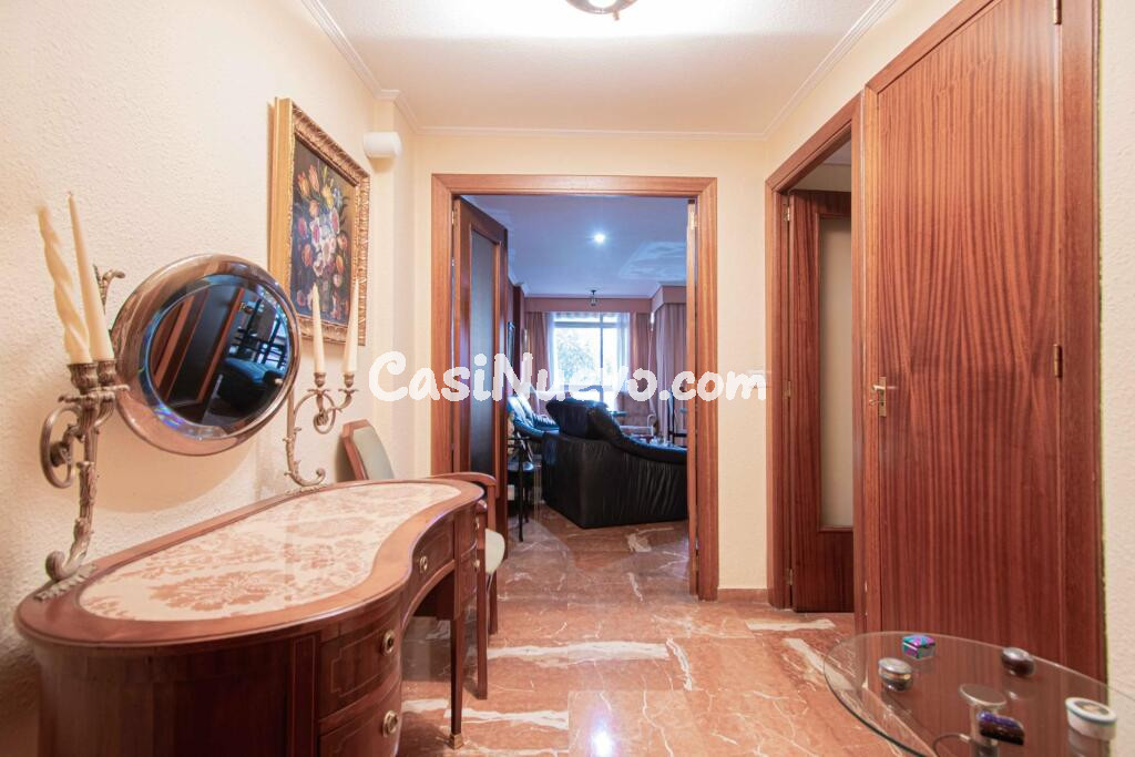 Espectacular vivienda en El Porvenir con plaza de garaje!!