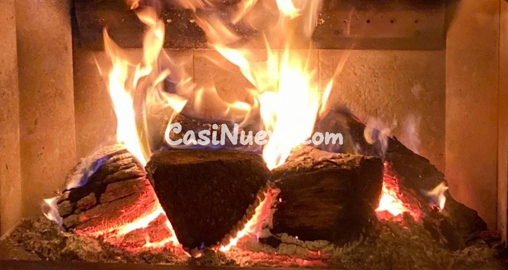 URB. HATO VERDE GOLF: MARAVILLOSA CASA PAREADA CON PISCINA COMUNITARIA, COMPLETAMENTE REFORMADA