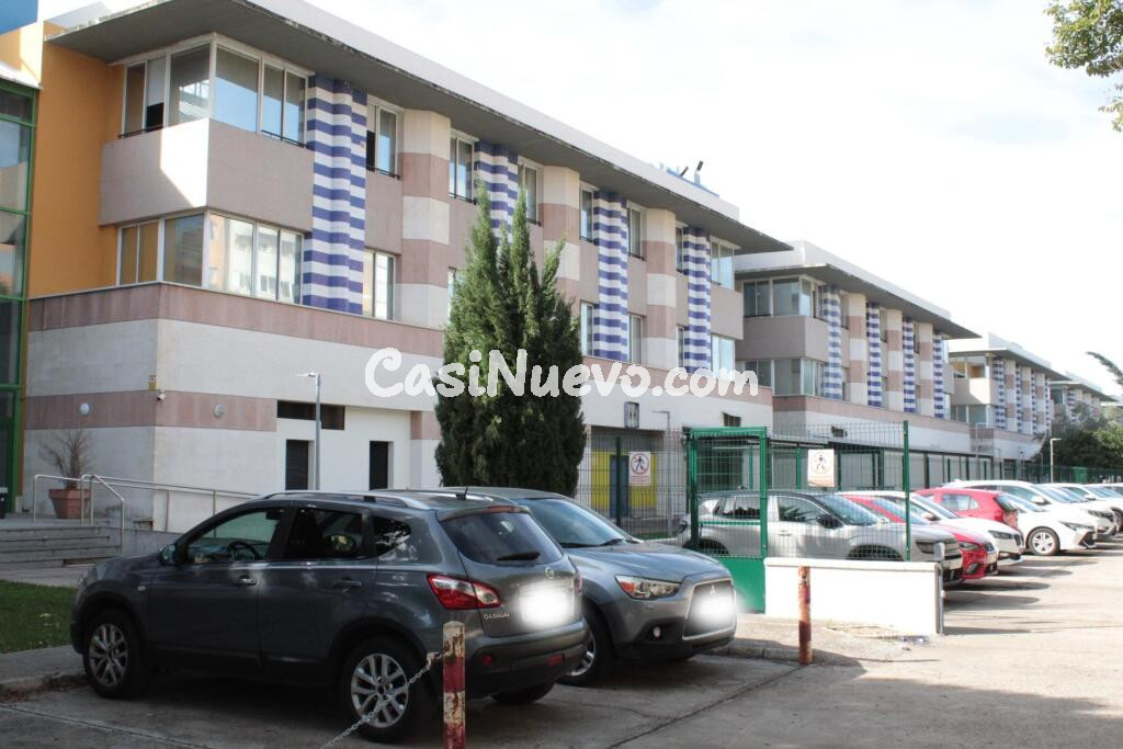 LOCAL 268 m2 en SEVILLA ESTE. Ideal para:  GIMNACIO, CENTRO MÉDICO, OCIO, CERVECERÍA, BAR DE COPAS, Etc