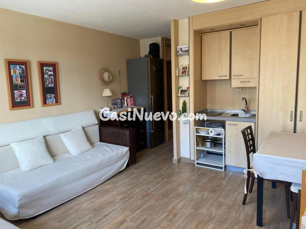 Estudio reformado en Residencial El Rocío