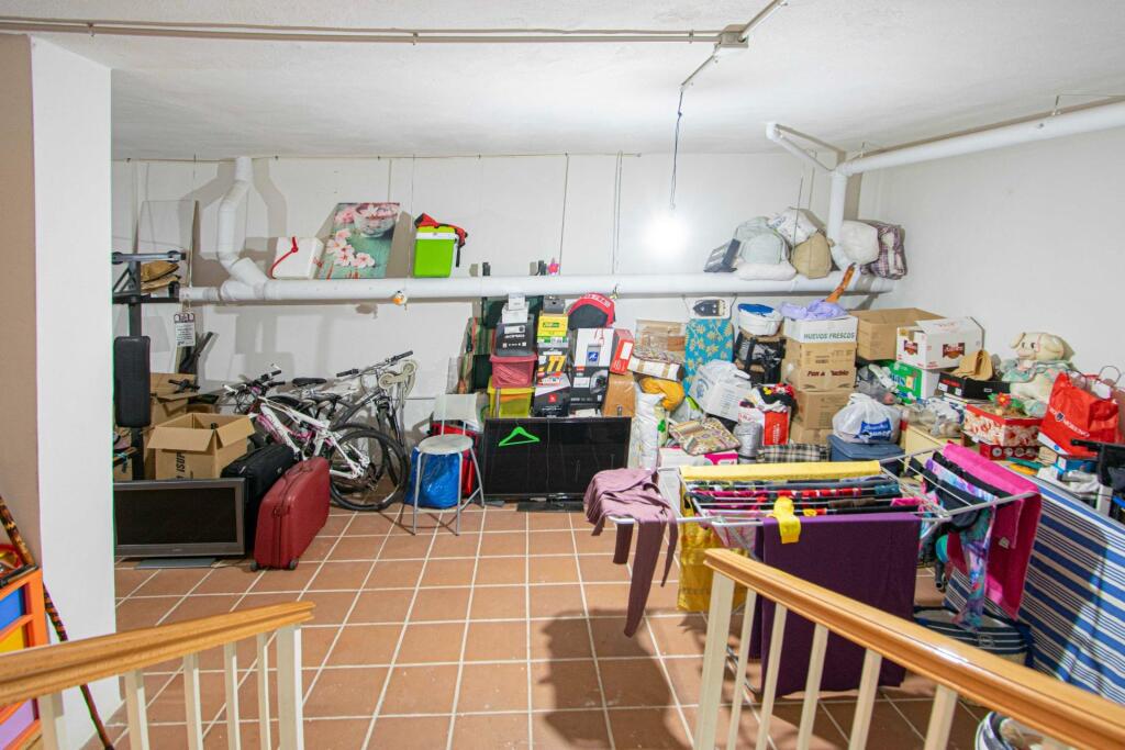 Gran casa adosada en Montequinto, con sótano, buhardilla y e - foto 34