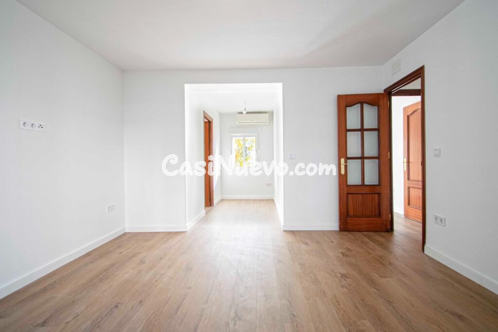 Estupendo piso en Polígono San Pablo, junto Avda Villas de Cuba!!