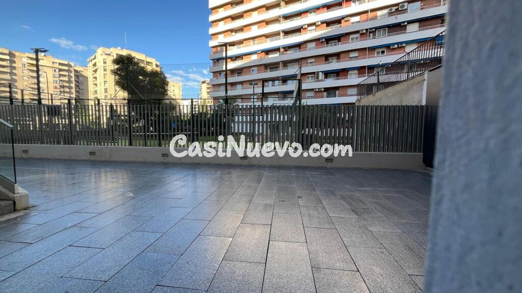 Local en venta en Avda San Francisco Javier, Sevilla 2