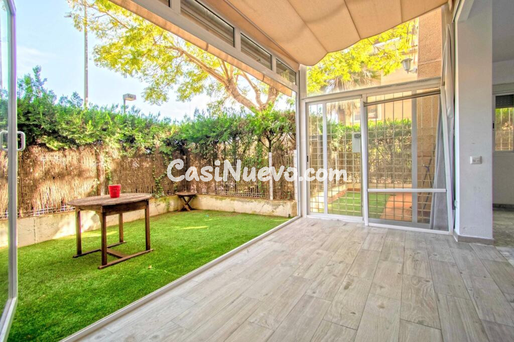 Estupendo piso en Tomares, en Santa Eufemia, con gran terraza!!