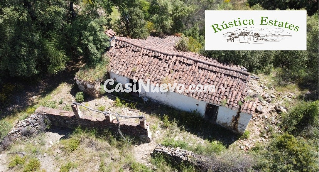 Casa de campo-Masía en Venta en Atajate Málaga