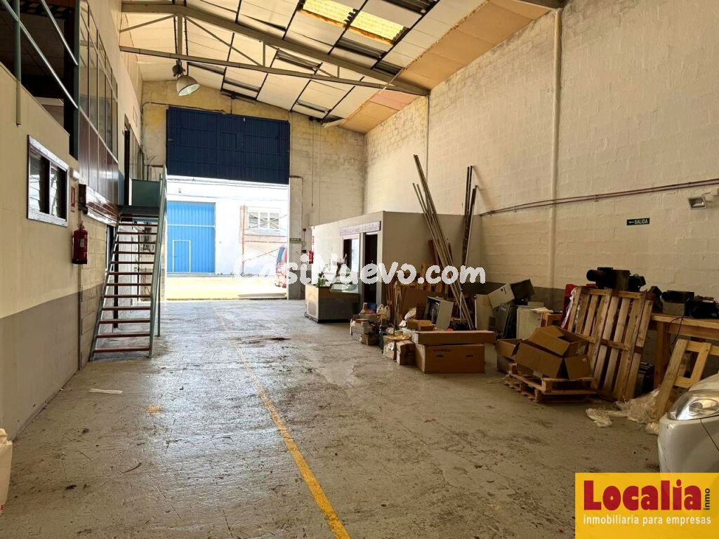 Atractiva Nave Industrial con oficinas en Polanco