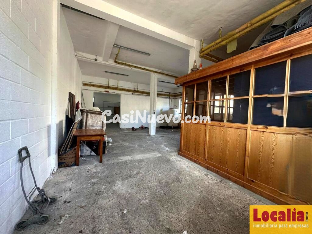 Nave de 500 metros a pie de calle, Torrelavega