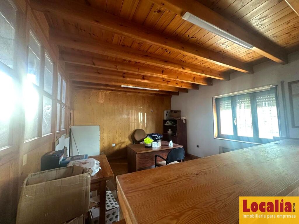 Nave de 295 metros a pie de calle, Torrelavega - foto 8