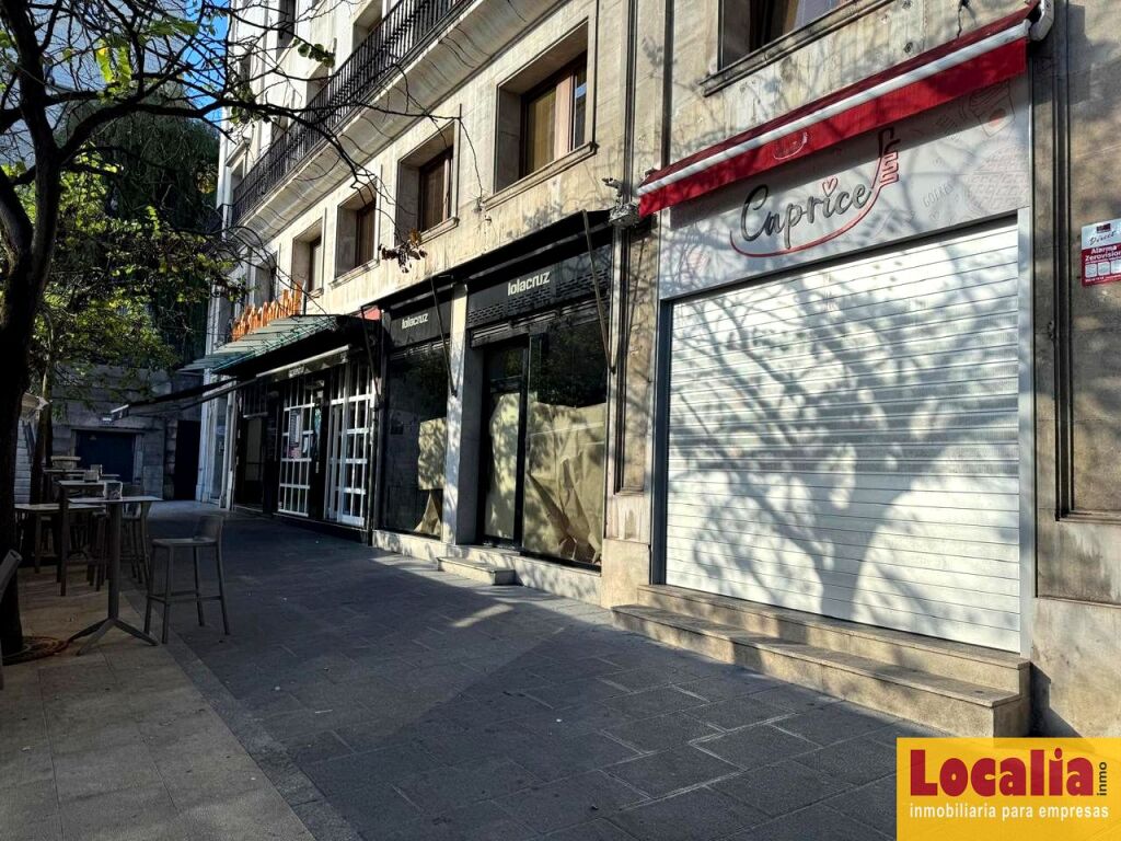 Céntrico local comercial de 100 metros, Santander - foto 2