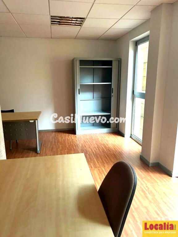 Oficinas con plaza de garaje incluida, Santander