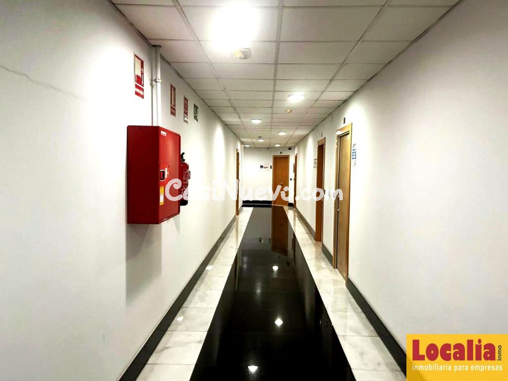 Oficinas con plaza de garaje incluida, Santander