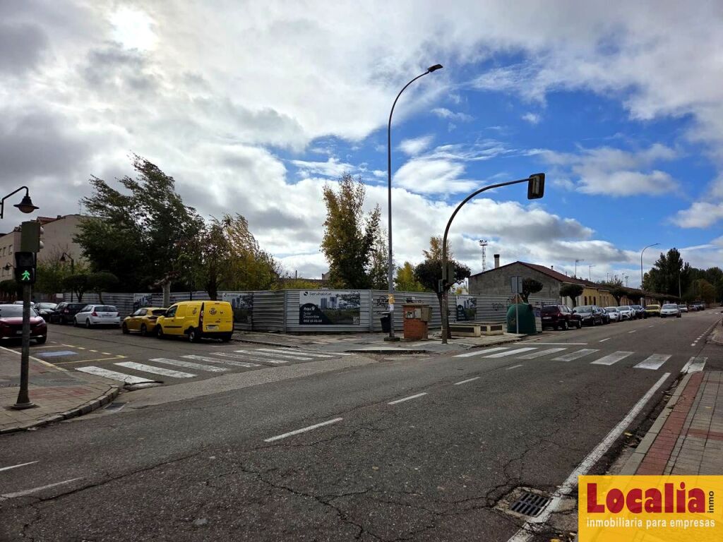 Suelo urbano en Venta de Baños - foto 4