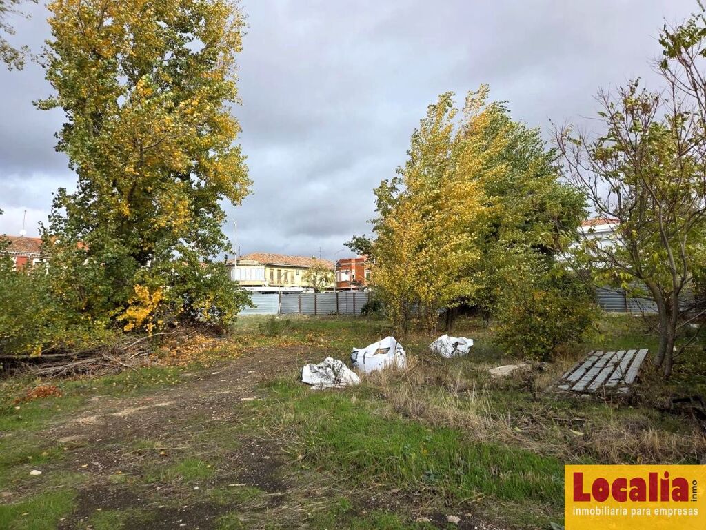 Suelo urbano en Venta de Baños - foto 7