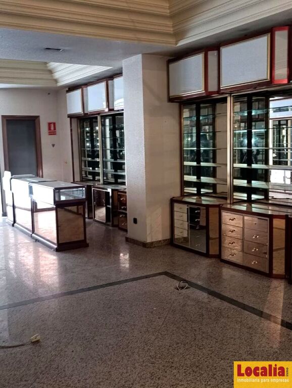 Alquiler de amplio local con potencial, Palencia - foto 4