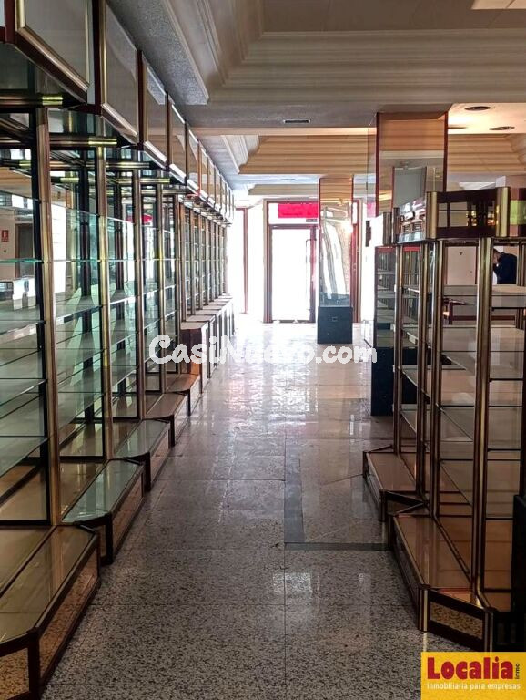 Local amplio con potencial en Palencia