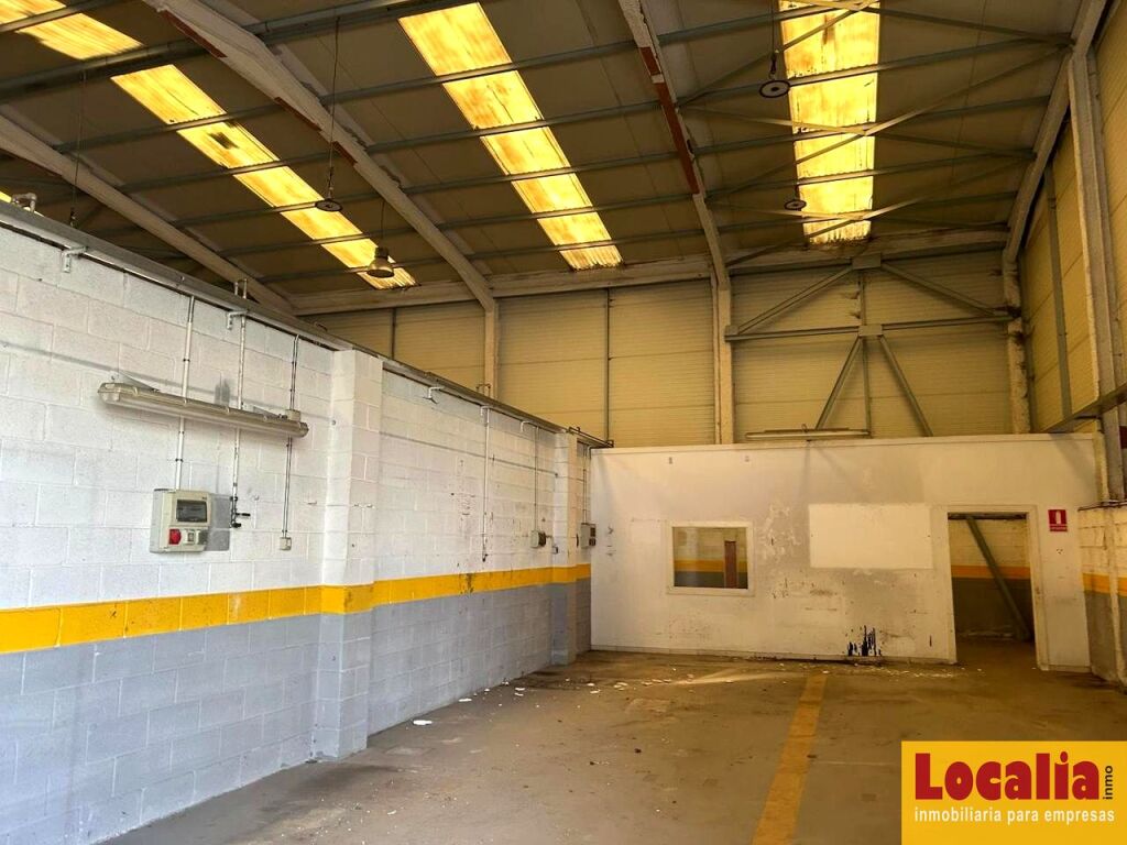 Impresionante Nave Industrial en Nueva Montaña - foto 5