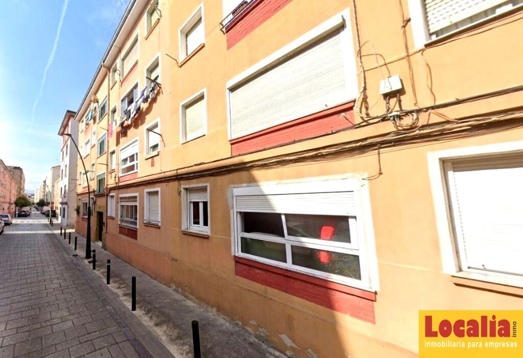 Venta de piso en rentabilidad en Torrelavega - foto 3
