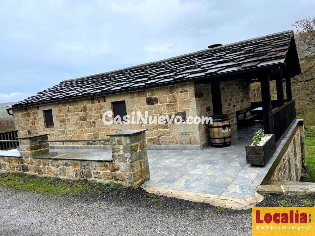 Finca con espectacular cabaña, San Pedro Romeral