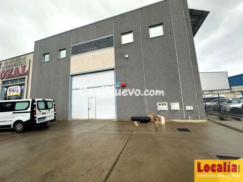 Amplia y moderna nave en venta, Palencia
