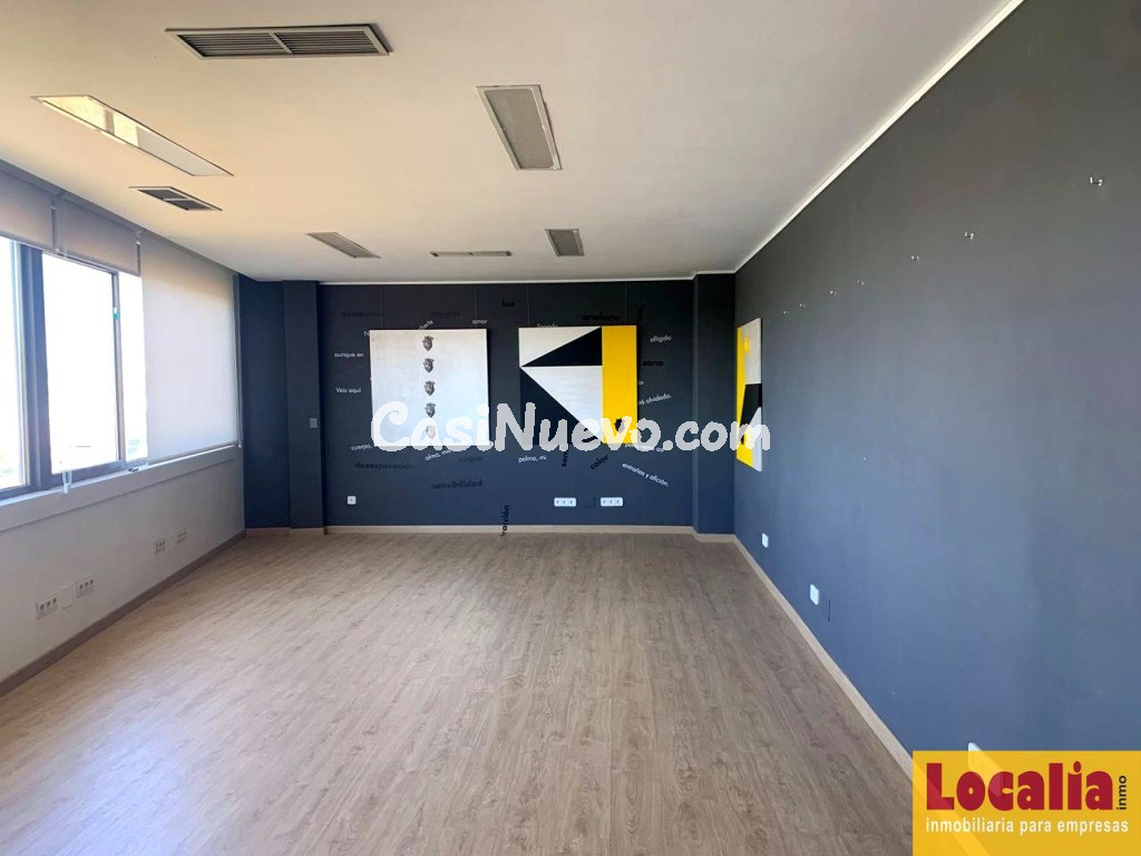 Atractivo y amplio local en centro de Valladolid.