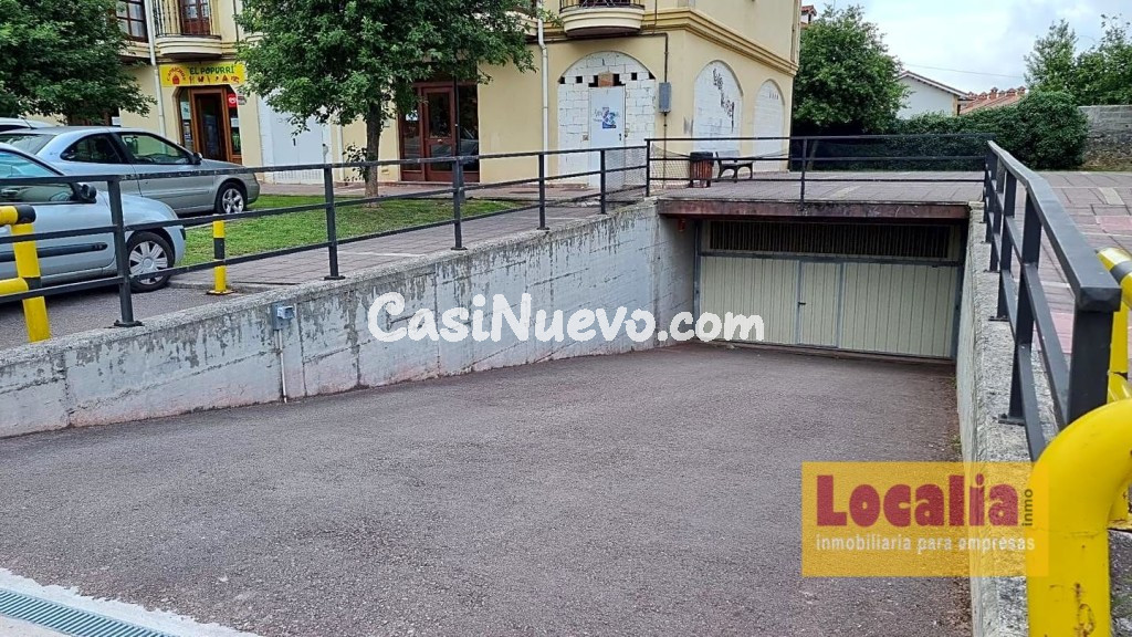 Garajes en venta en el centro de Cartes