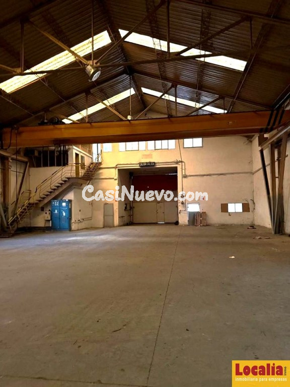 Impresionante nave industrial 4000m² en Valladolid