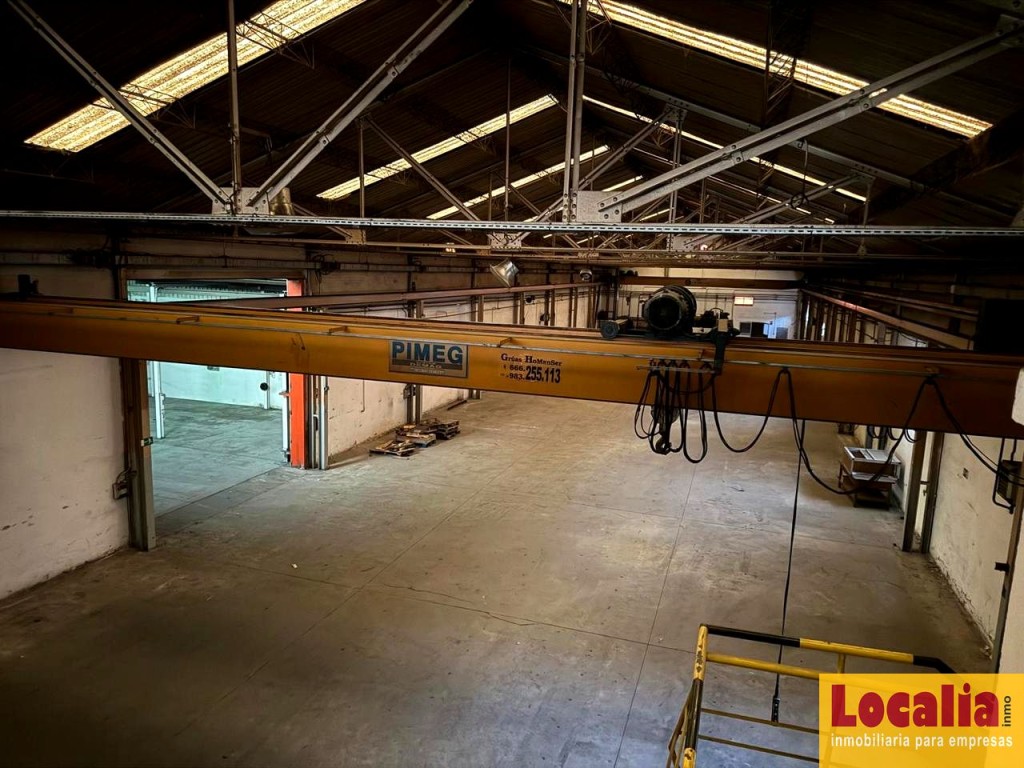 Impresionante nave industrial 4000m² en Valladolid - foto 5