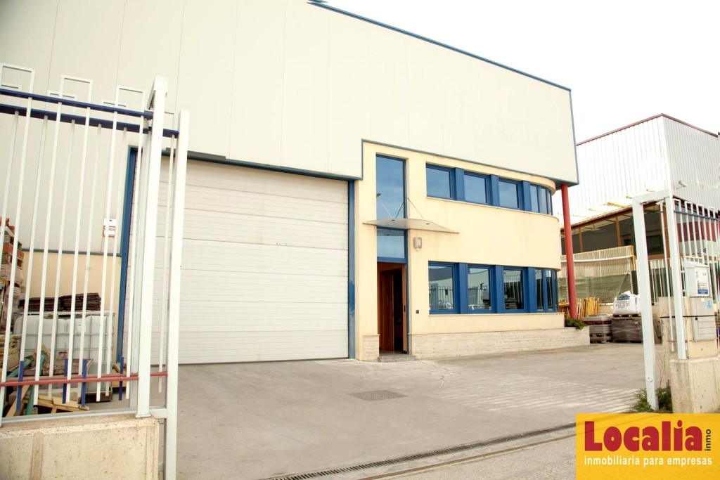 Estupenda nave en rentabilidad de 805m², Palencia. - foto 2