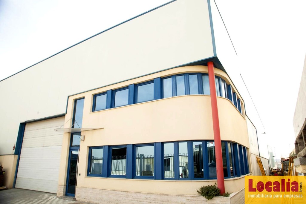 Estupenda nave en rentabilidad de 805m², Palencia. - foto 4