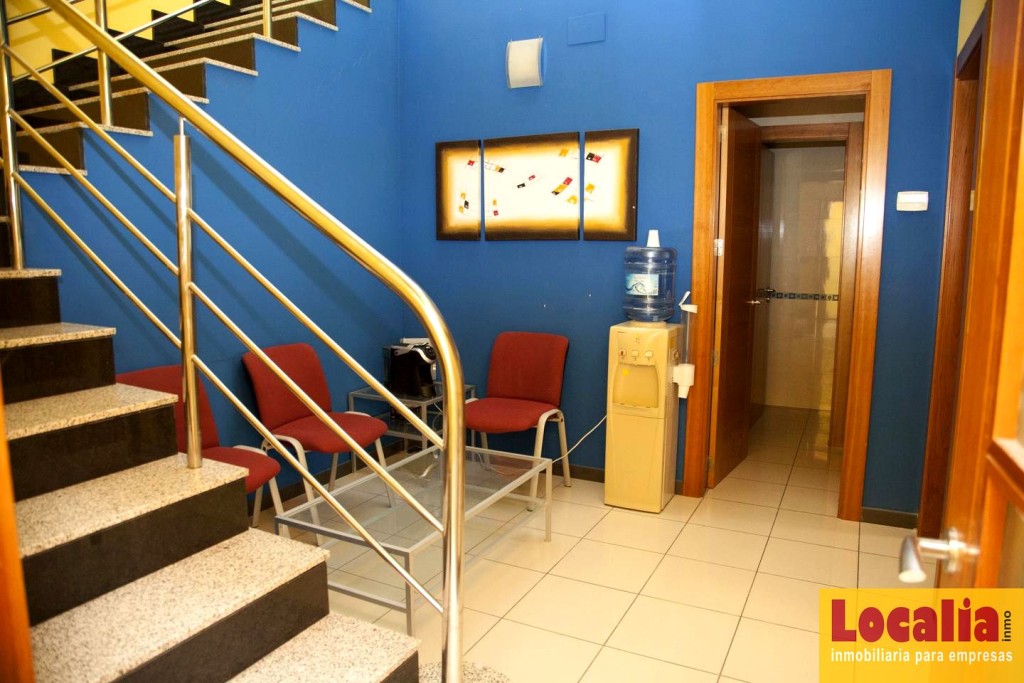 Estupenda nave en rentabilidad de 805m², Palencia. - foto 7