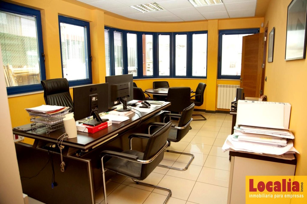 Estupenda nave en rentabilidad de 805m², Palencia. - foto 15