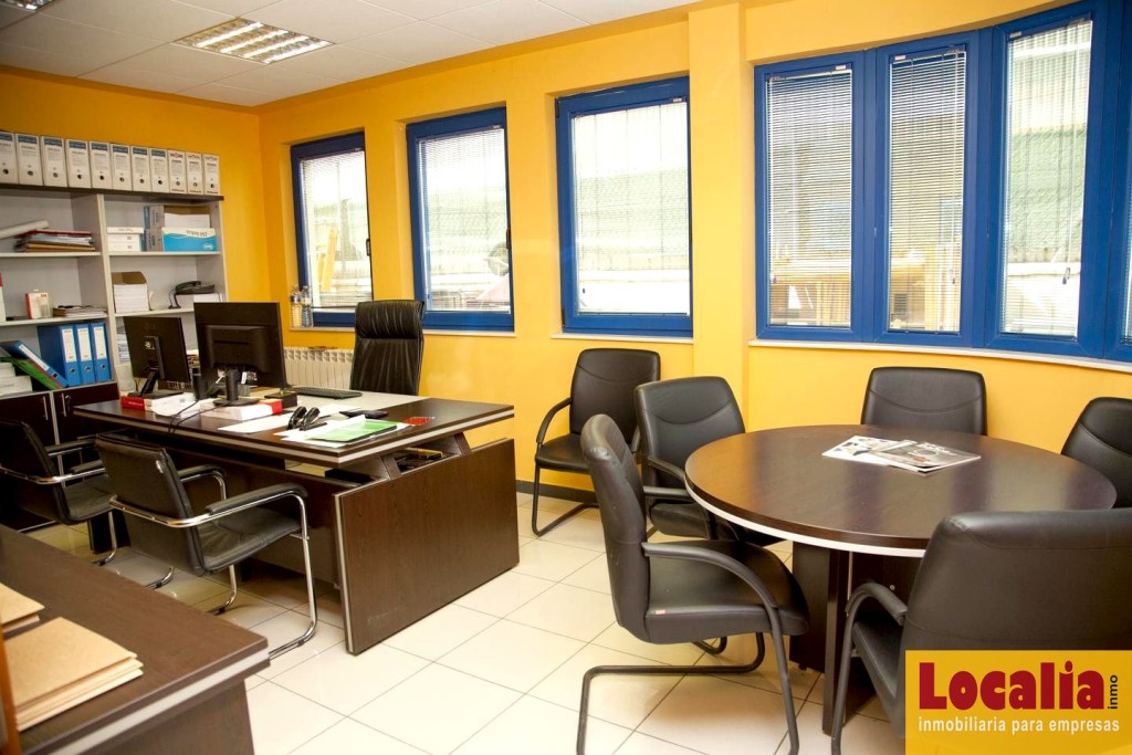 Estupenda nave en rentabilidad de 805m², Palencia. - foto 16