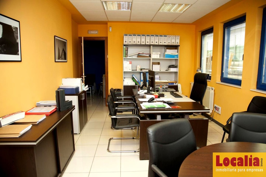 Estupenda nave en rentabilidad de 805m², Palencia. - foto 21