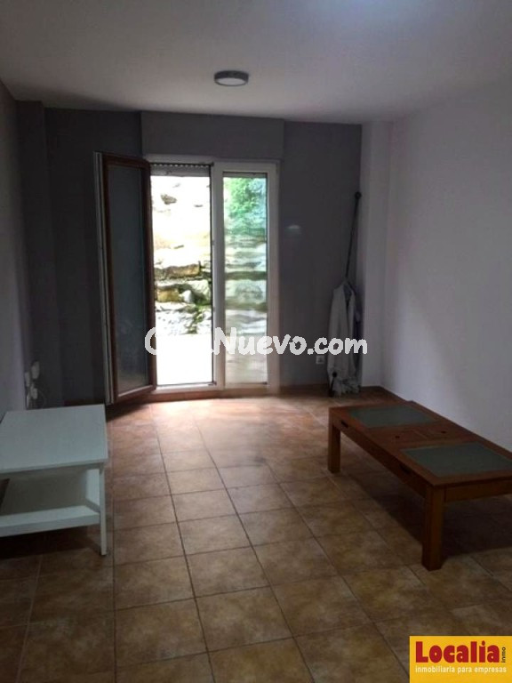 Chalet adosado con jardín y parking, Puente Arce