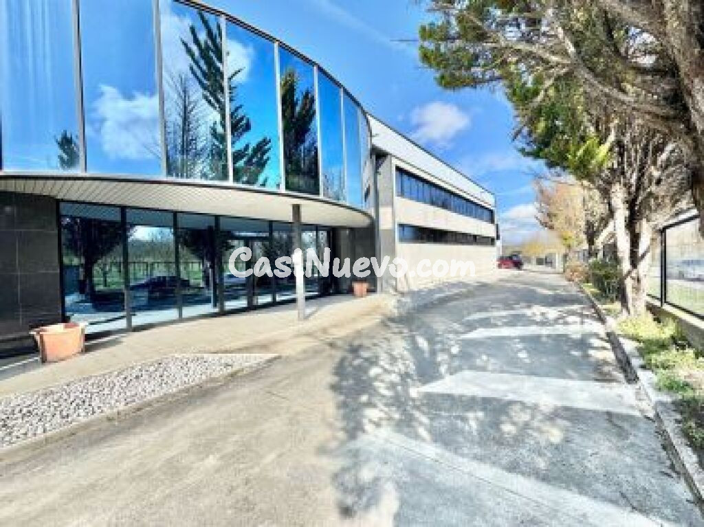 Edificio singular en Venta en Vitoria Álava