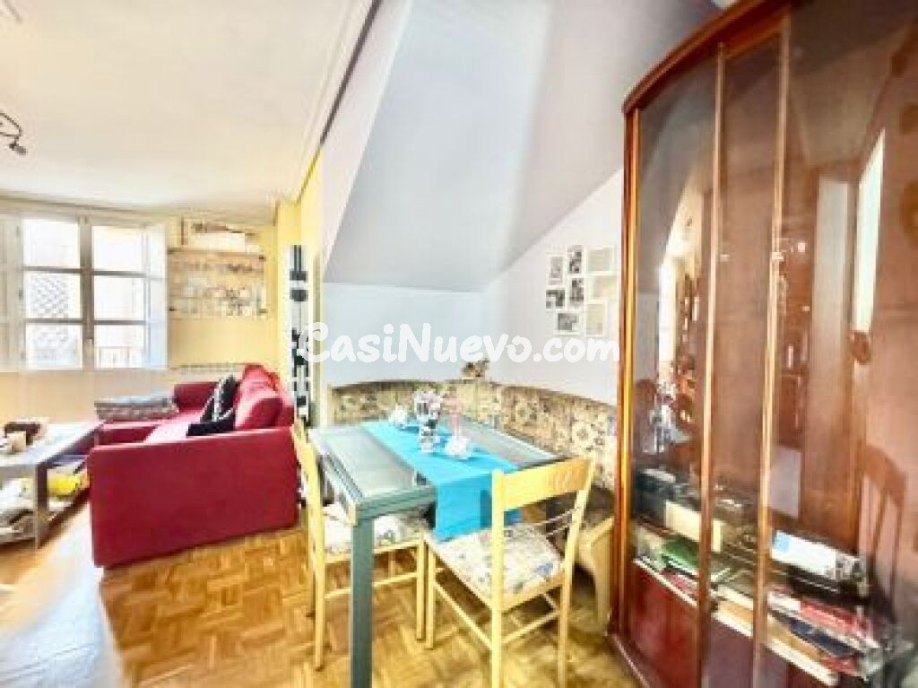 Piso en Venta en Vitoria CASCO MEDIEVAL Álava